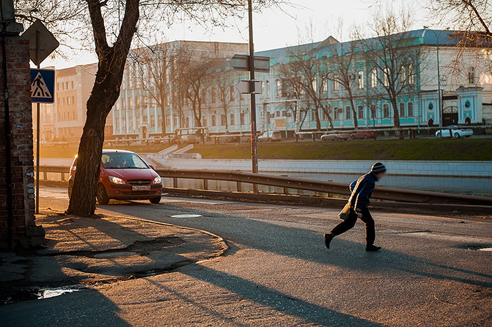 Подросток вышел из дома в школу, но не дошел до нее.