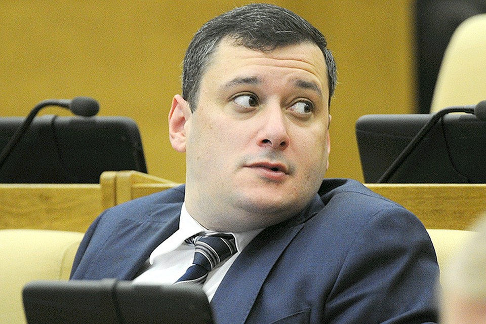 Coветник Директора Рогсвардии Александр Хинштейн.