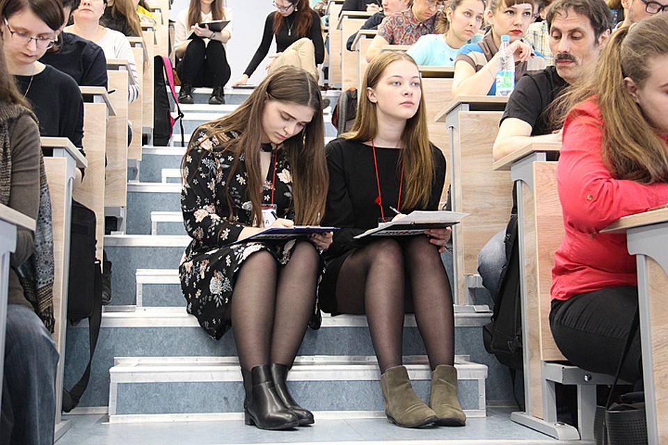 С каждым годом количество участников «Тотального диктанта» только растет, что не может не радовать