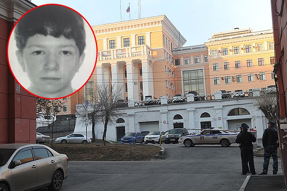 Антон Конев пришел в здание ФСБ и открыл по людям огонь из карабина