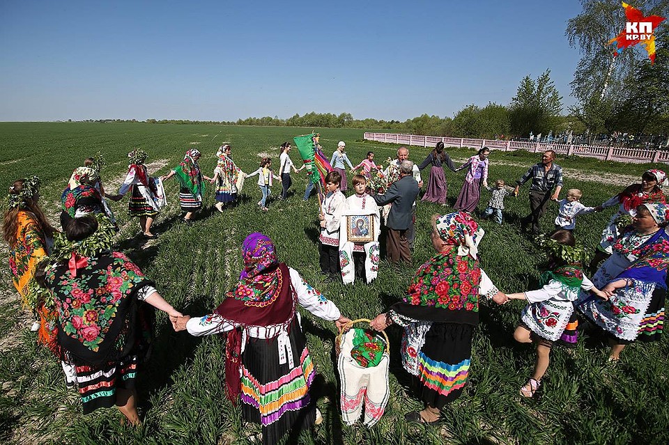 Жители деревни Погост Житковицкого района провели старинный обряд Юрья.