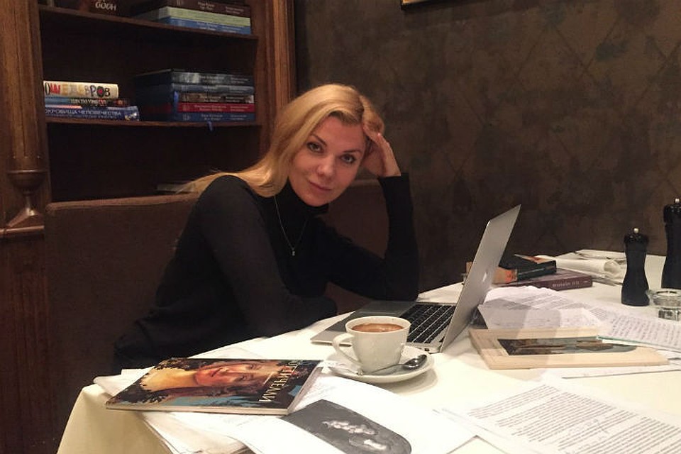 Имеет ли право лишить премиальных исполняющий обязанности директора Имеет ли право лишить премиальных исполняющий обязанности директора