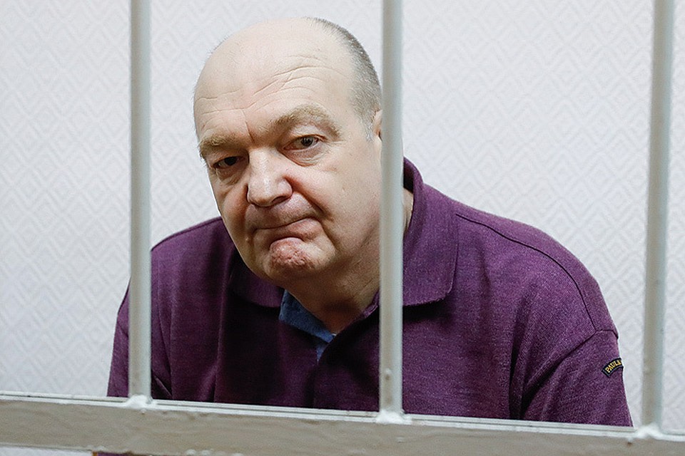 13 июня 2017. Бывший глава Федеральной службы исполнения наказаний Александр Реймер, обвиняемый в мошенничестве при закупках электронных браслетов, во время оглашения приговора в Замоскворецком суде. ФОТО Михаил Джапаридзе/ТАСС