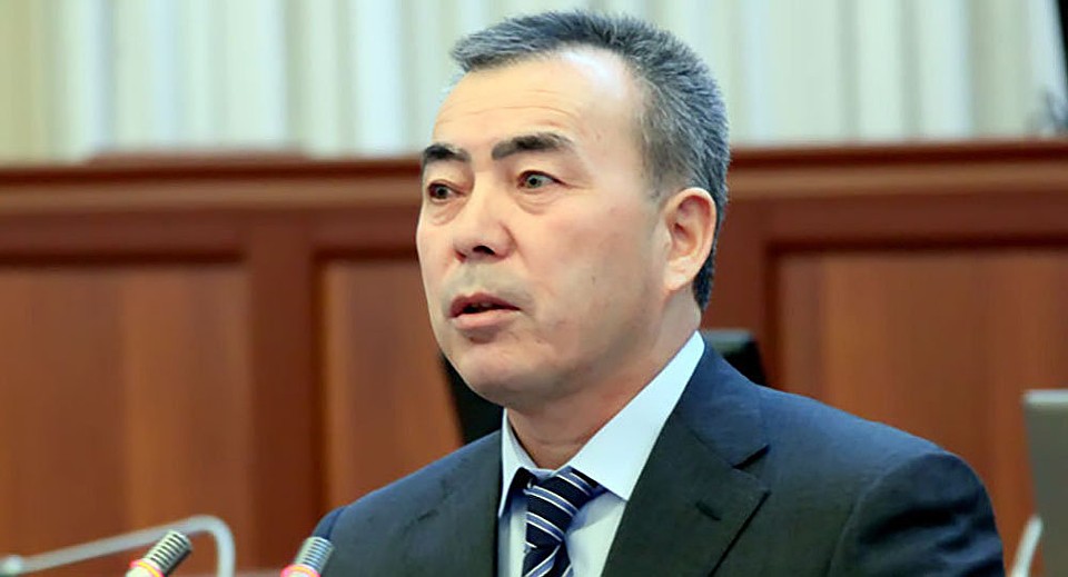 Калыкбек Султанов освобожден от должности советника президента.