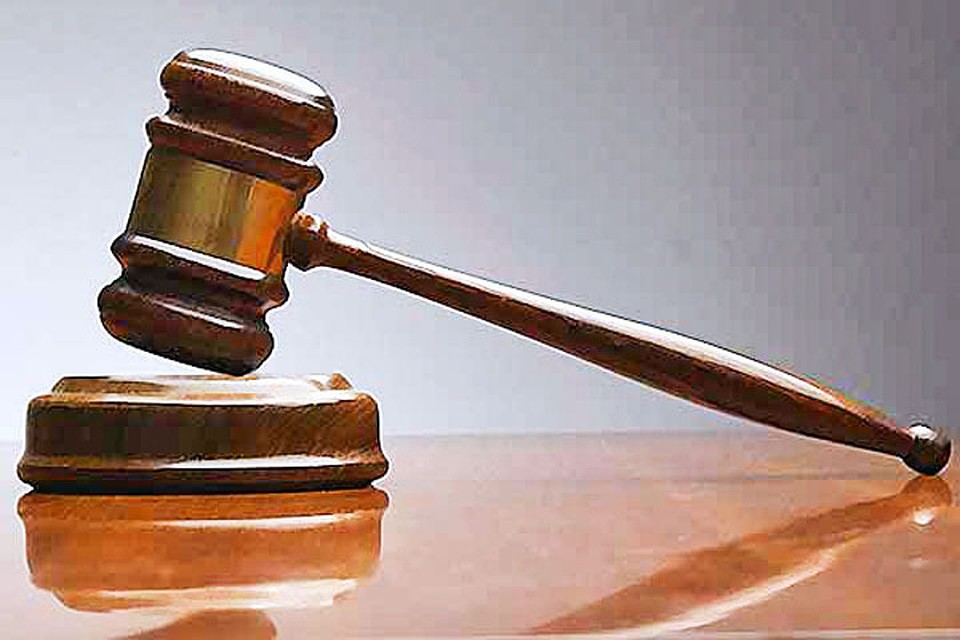 Эстонский суд приговорил сирийского беженца к 10 годам тюрьмы за поджог жены.