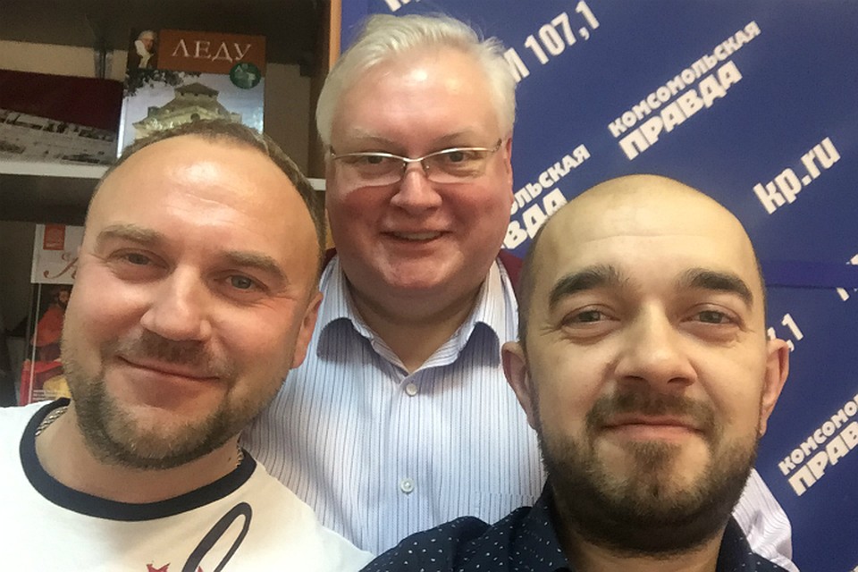 107.1 FM