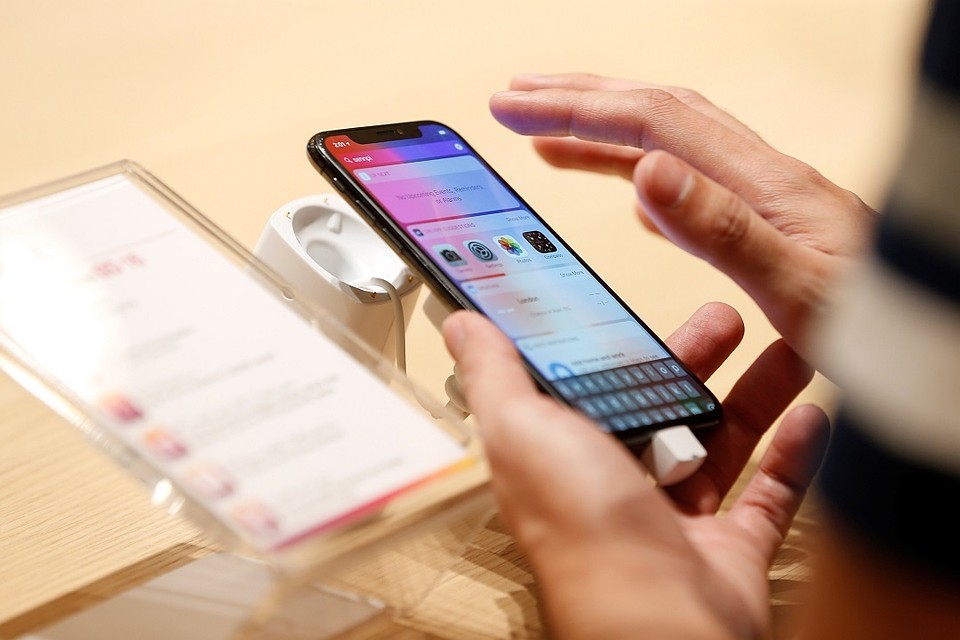 ФАС отказалась возбуждать дело по ценам на iPhone X