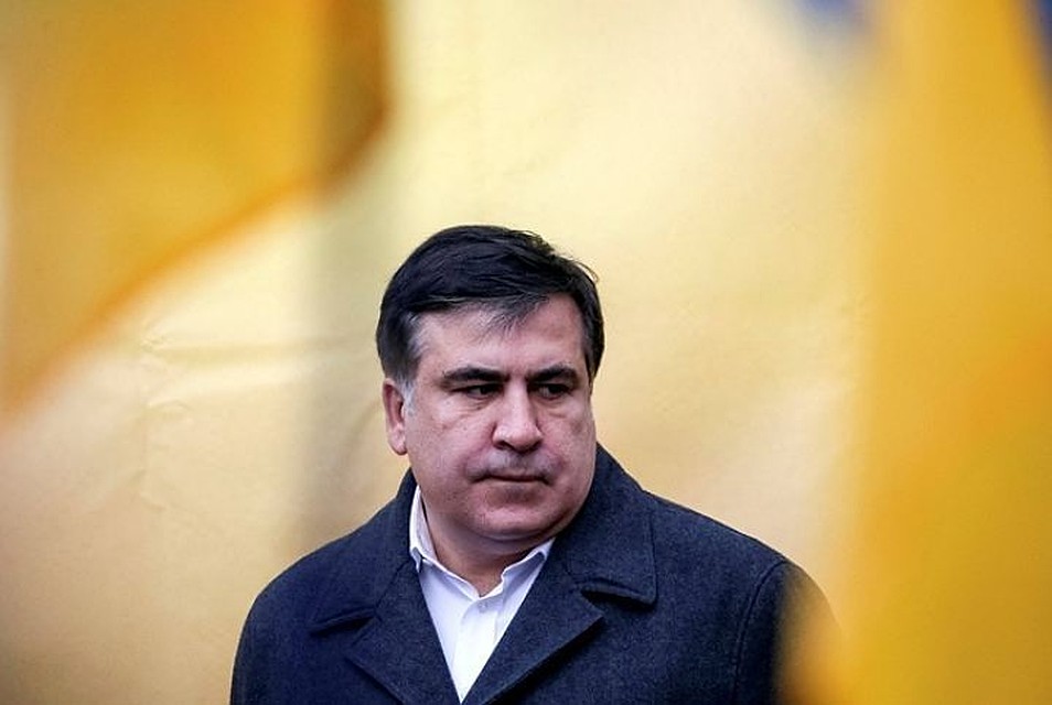 Украинский суд снял с рассмотрения иск Саакашвили к Порошенко