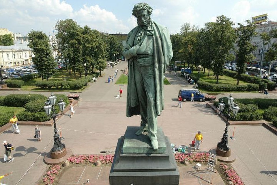 Памятник Александру Пушкину работы Александра Опекушина был установлен в Москве в 1880 году. Фото: fair.ru
