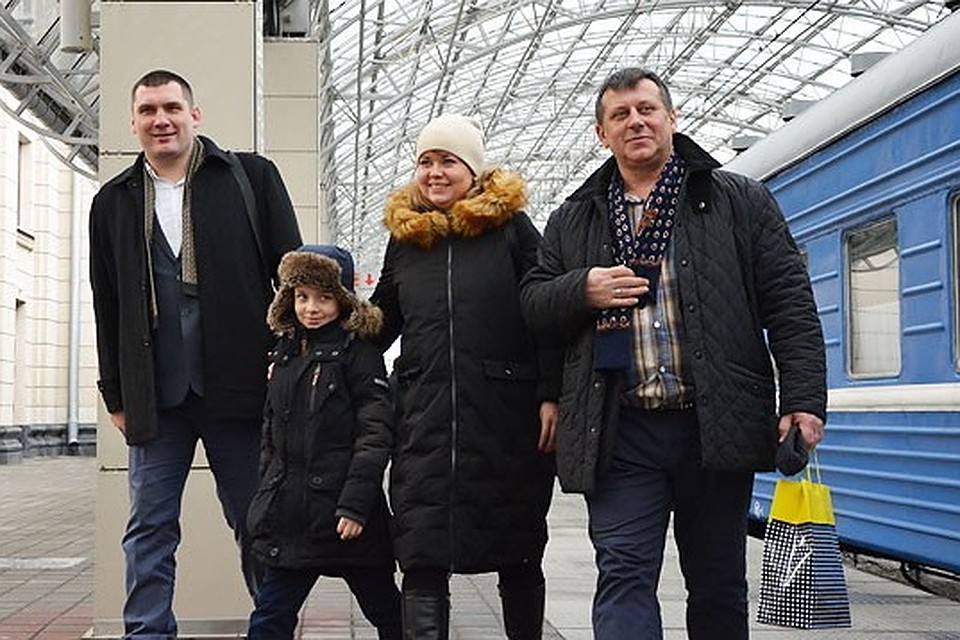 Первые безвизовые туристы прибыли в Брест 1 января 2018 года. Фото: БелТА