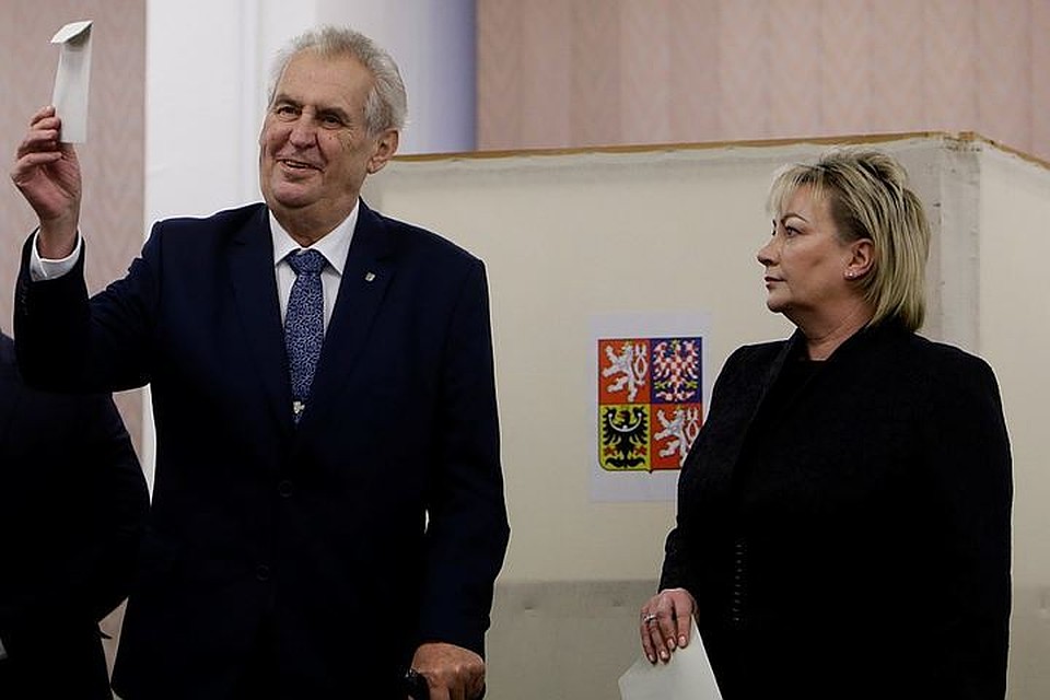 Земан либо Драгош — Чехия выбирает президента