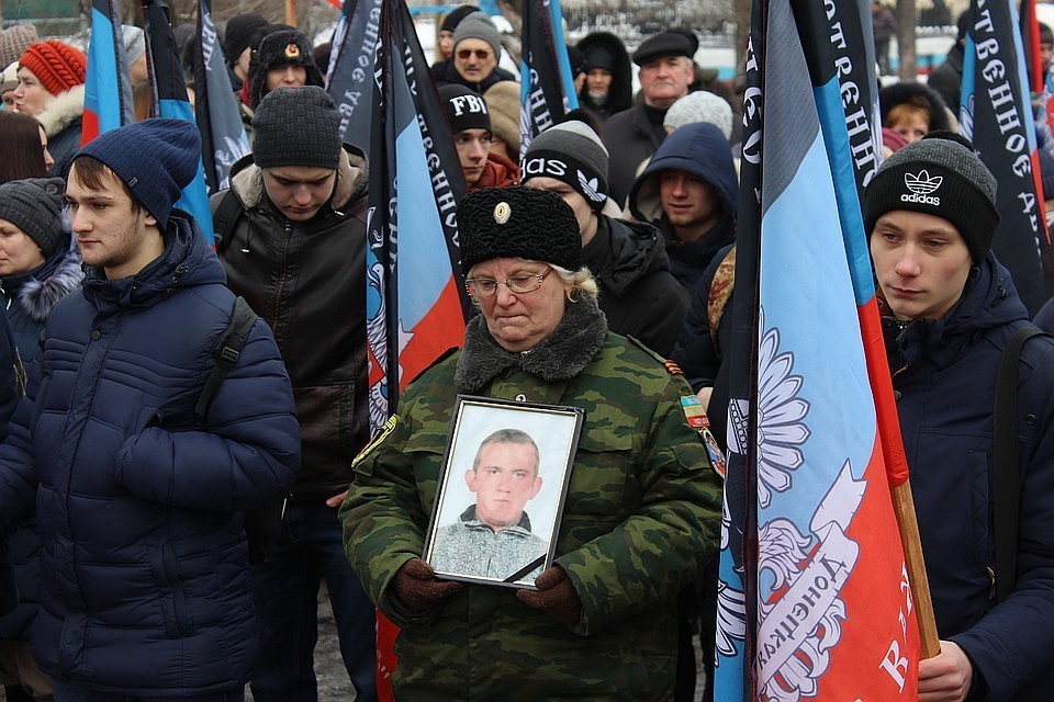 19 февраля в Донецке прошел митинг в память об освобождении города от войск ВСУ
