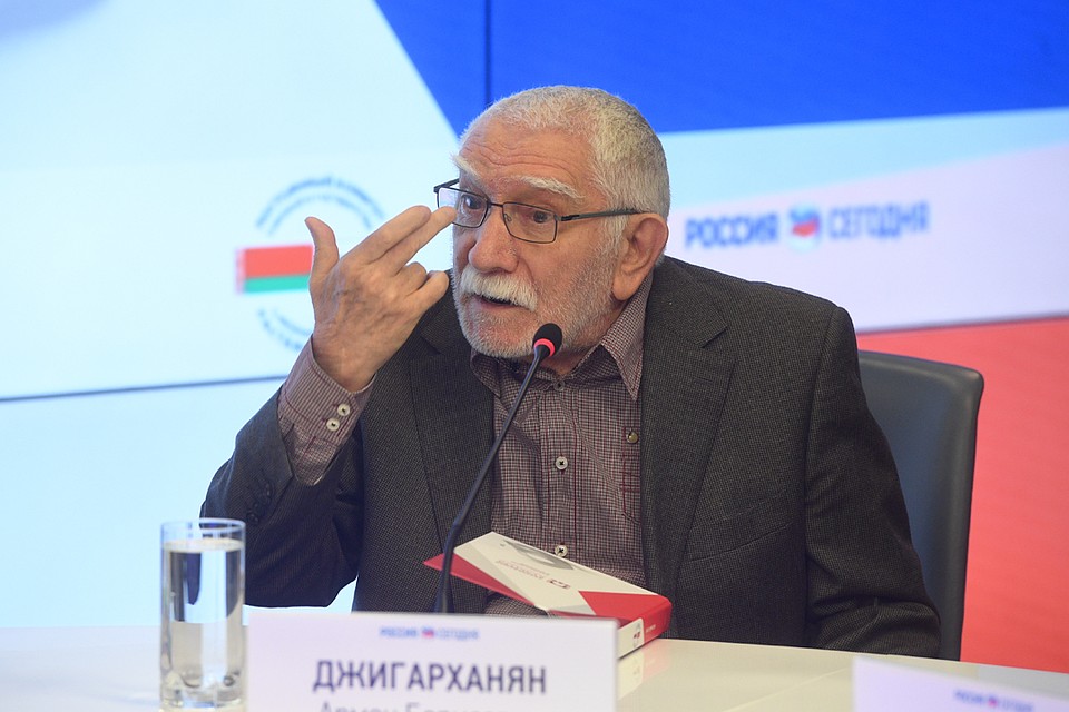 Новые подробности скандального развода