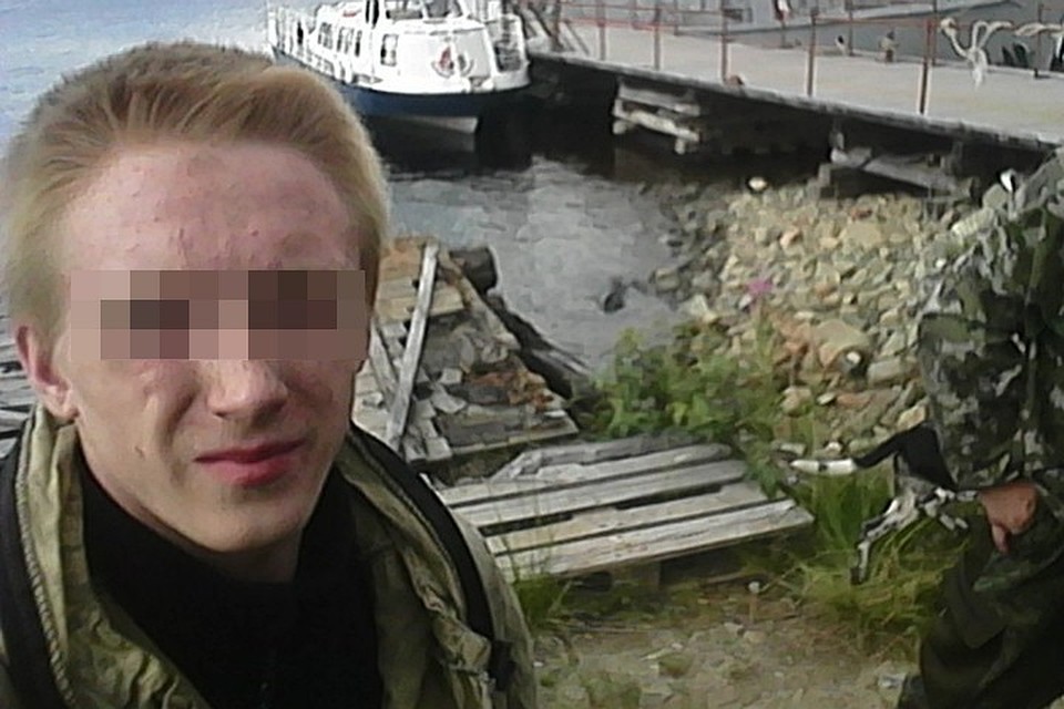 В Мурманске взрыв газа разрушил квартиру на пятом этаже, где обитал беспокойный жилец. Соседи жаловались, что молодой человек часто ломает домофон, а в прошлом парня нашлись и куда более интересные инциденты. Фото: личный архив Максима в соцсети