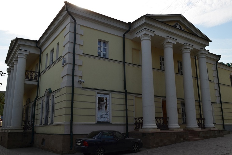 Липчан приглашают на персональную выставку народного художника, скульптора Александра Вагнера