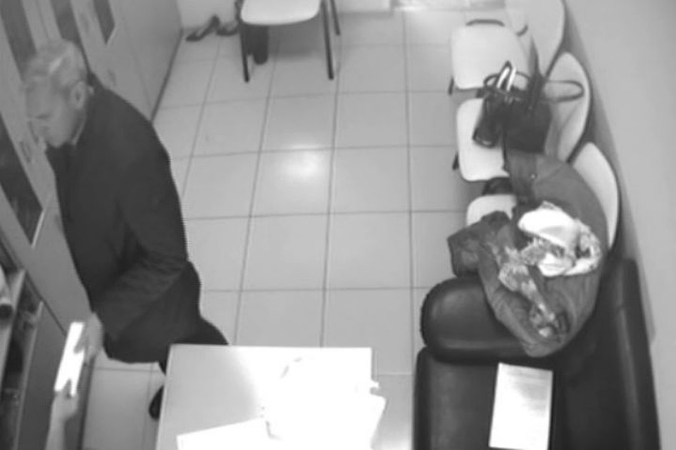 Главврача перинатального центра подозревали в получении уже 3-й крупной взятки Главврача перинатального центра подозревали в получении уже 3-й крупной взятки