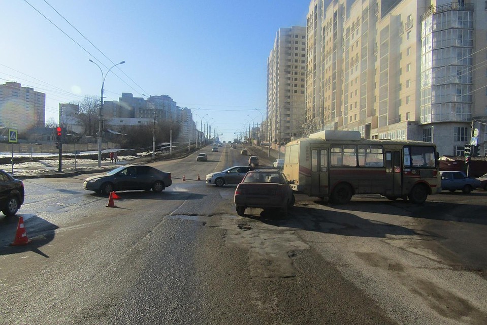 В аварии пострадала пассажирка "десятки"