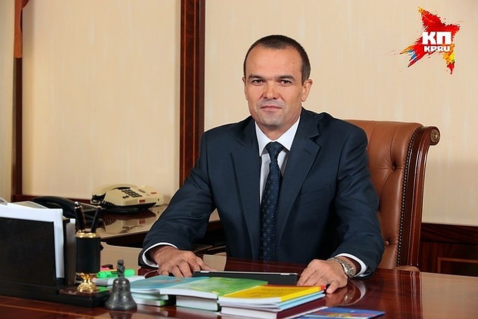 Приказ подписан последним днем марта.