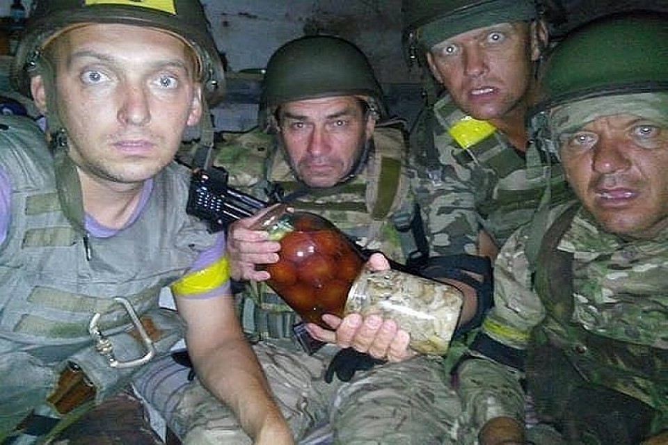 Мародерство и грабежи в ВСУ поставлены на поток. Фото: antifashist.com