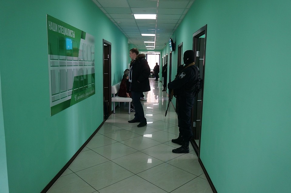 По решению суда 30 марта главврача клиники арестовали до 25 мая