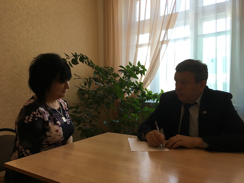 Владимир Дмитриев провел выездной прием граждан.