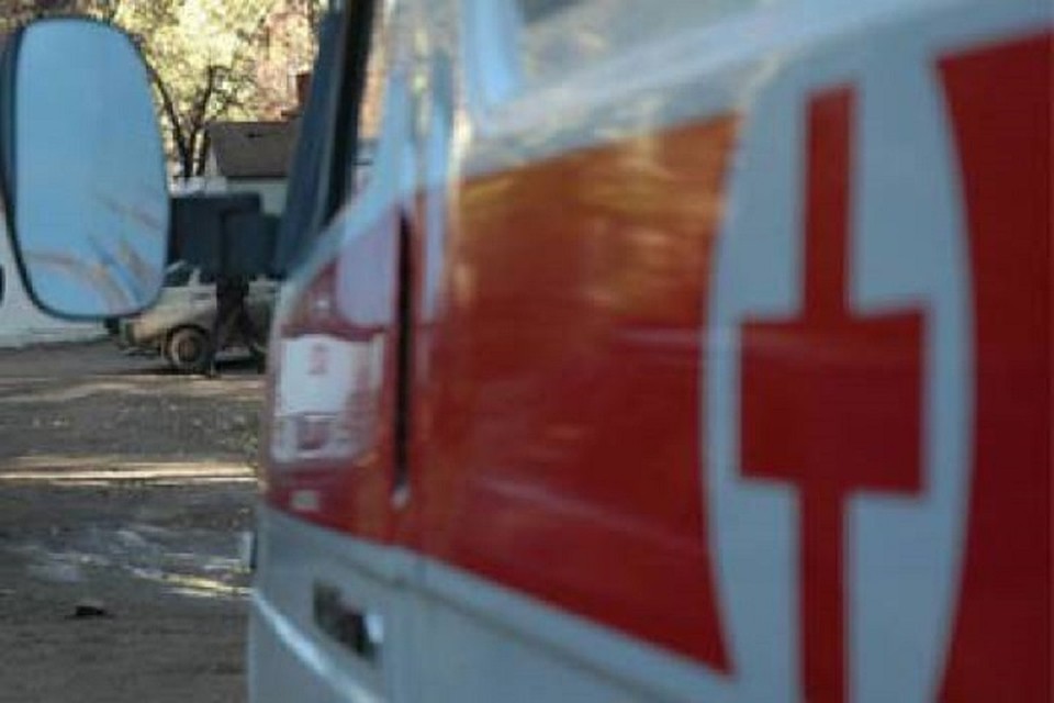В больницу с места аварии отправили трех человек