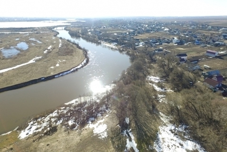 Уровень воды в реках стремительно увеличивается.
