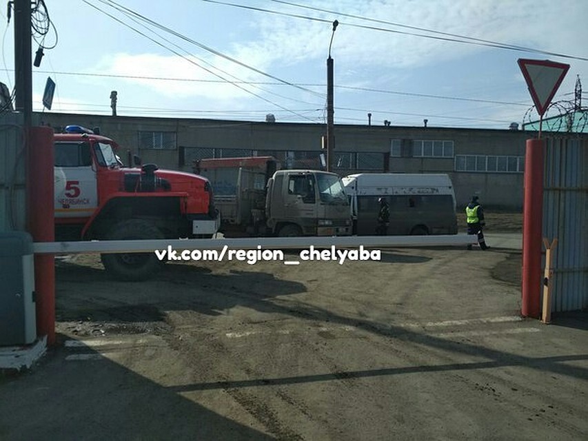 Обстоятельства аварии выясняет ГИБДД. Фото: Регион-74 | Челябинск