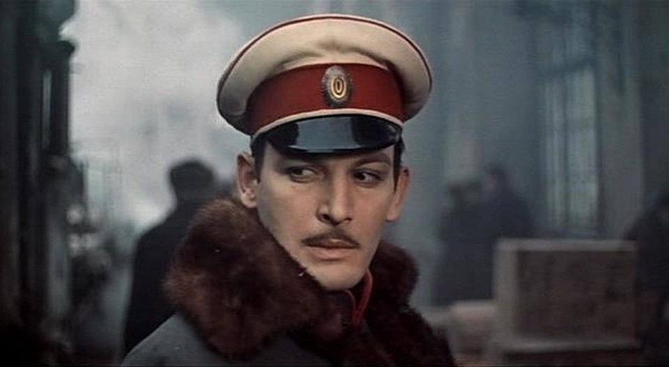 Василий Лановой играл в таких фильмах, как «Офицеры», «Война и мир», «Анна Каренина», «Три мушкетера», «Солярис» и многих других