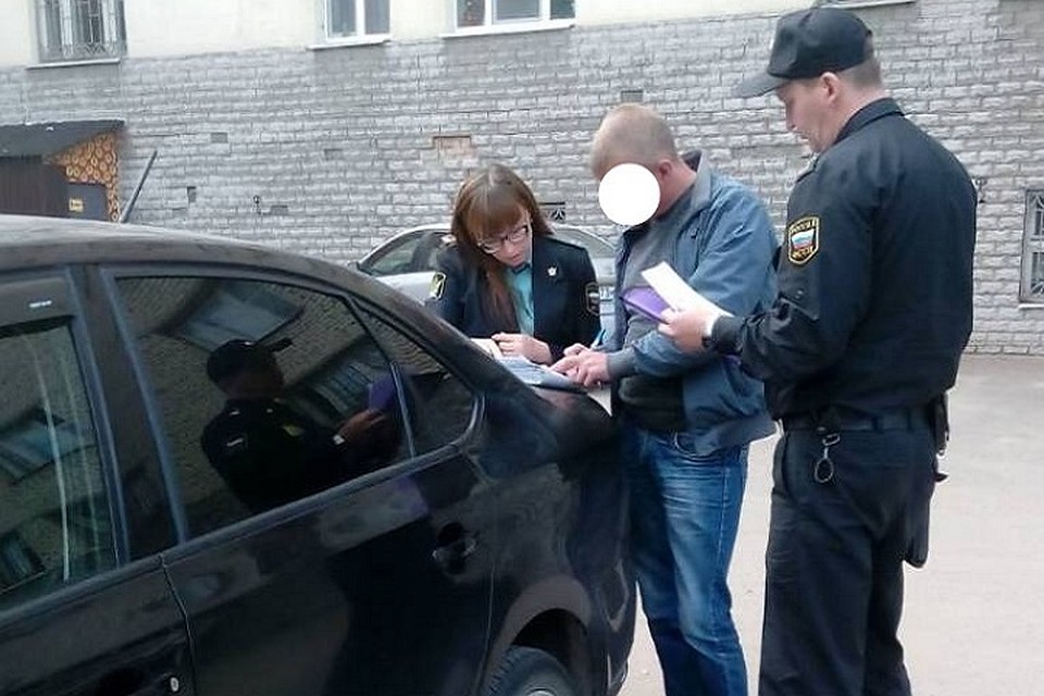 Владельцы транспортных средств не отдали тепловикам 144 тысячи рублей