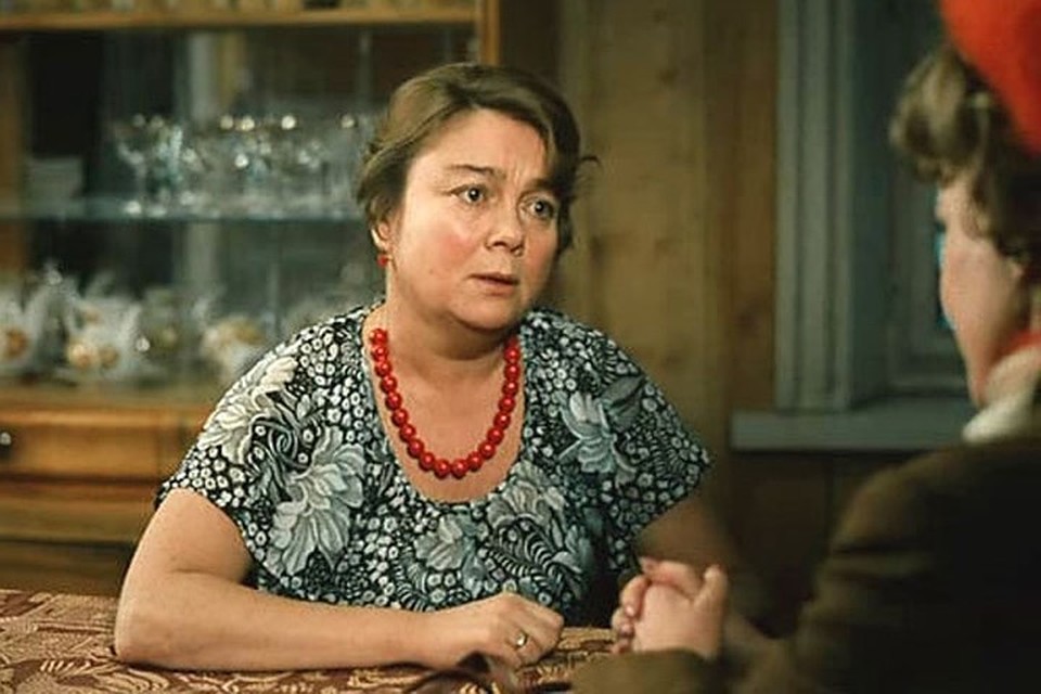 Кадр из фильма «Любовь и голуби», благодаря которому Нина Дорошина получила всероссийскую известность