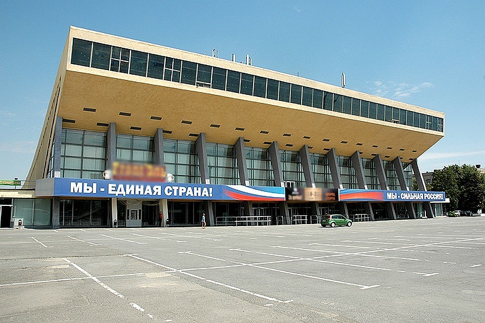 Дворец спорта закрыли из-за нарушения требований пожарной безопасности