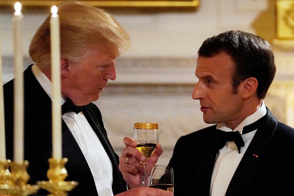 Президент США Дональд Трамп и французский лидер Эммануэль Макрон