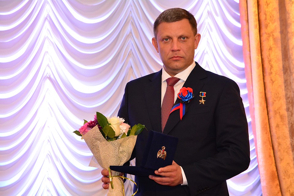 Всего государственные награды ДНР 11 мая получили 120 человек, из них 72 — иностранные делегаты
