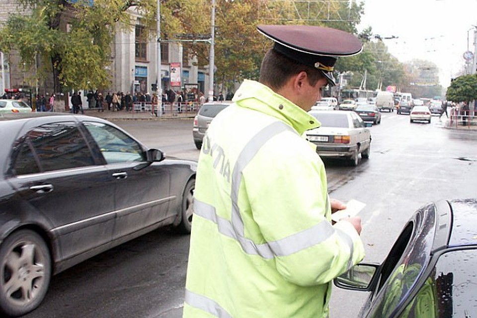 За болтовню по телефону водители будут платить солидные штрафы
