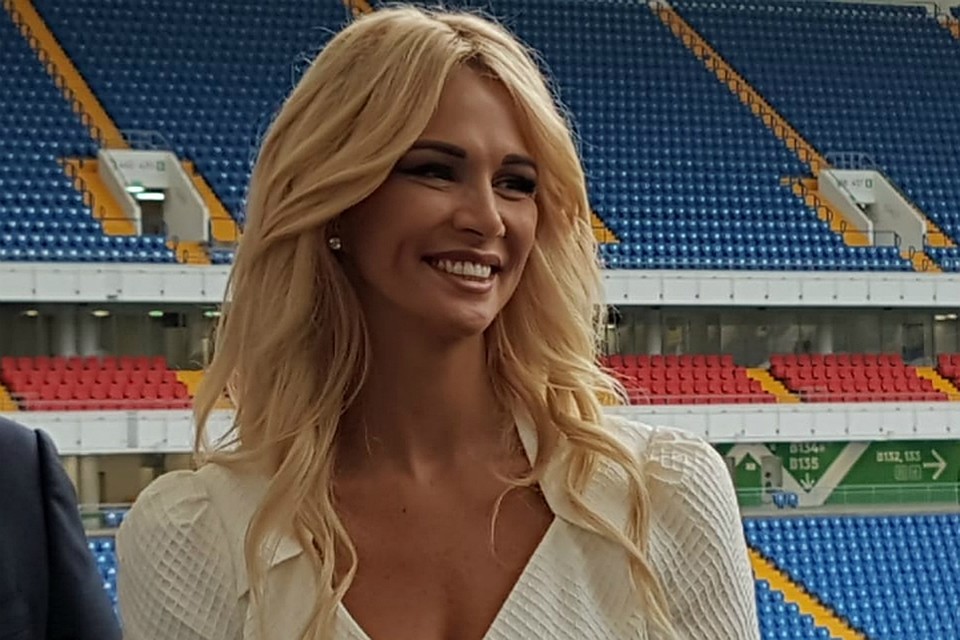 Виктория Лопырева приехала на "Ростов-Арену" на презентацию Кубка чемпионата мира.