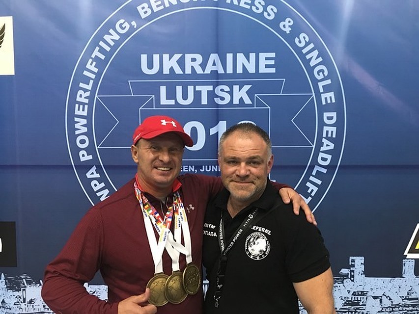 Валерий Порядин и Вадим Коцага, вице-президент американской федерации WPA (World Powerlifting Alliance)