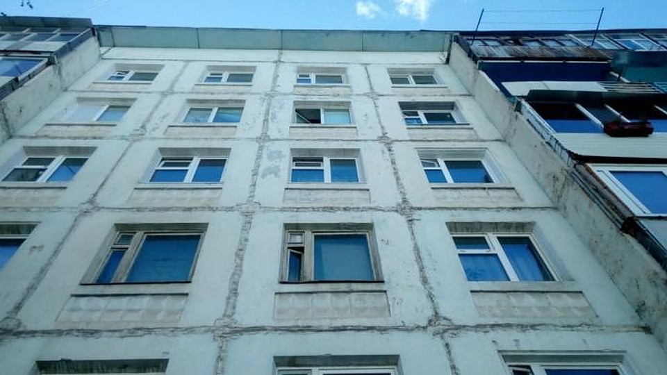 Следователи устанавливают обстоятельства происшествий.