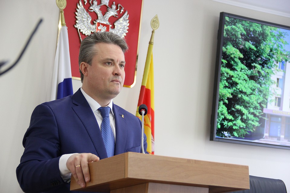 Само происшествие случилось, когда Вадим Юрьевич еще был главой регионального департамента ЖКХ