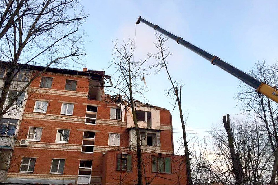 Жильцы 13 квартир ждут, когда смогут вновь вернуться домой.