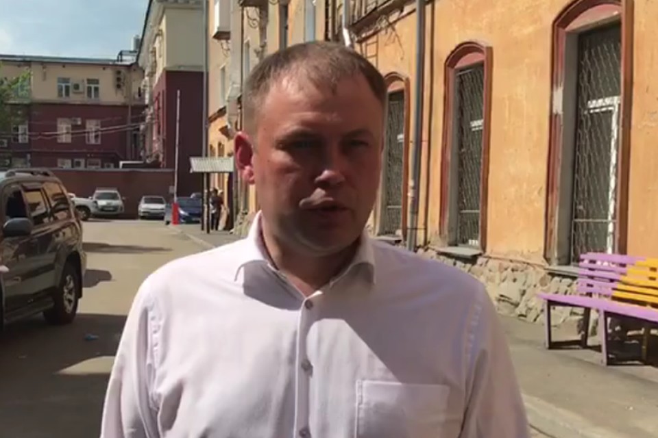 Илья Середюк находится на месте происшествия Скриншот: "ВКонтакте"
