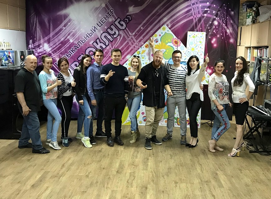 Сергей Войтенко готовит гимн болельщиков
