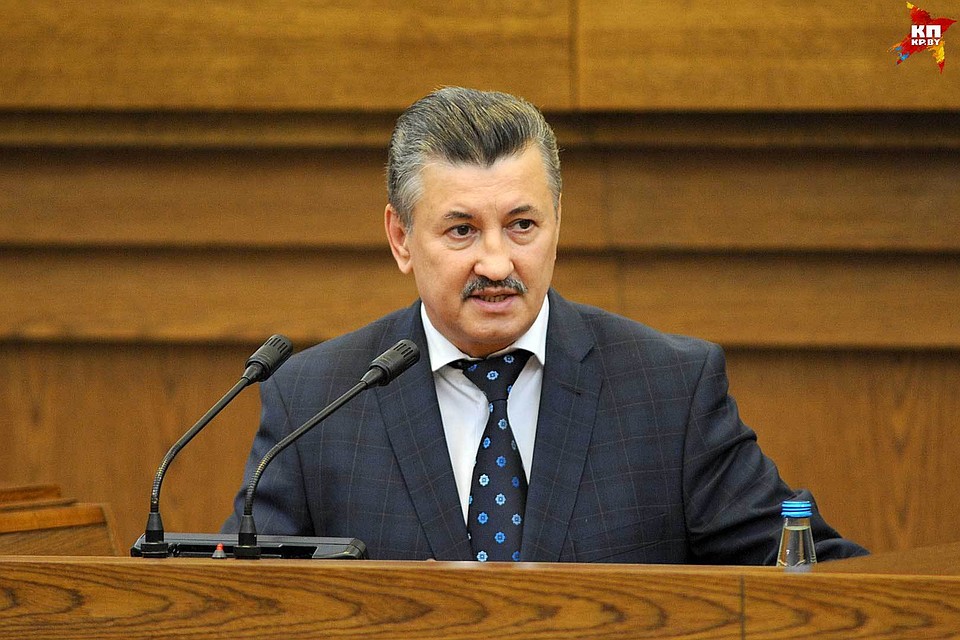 Владимир Зиновский считает, что чиновникам будет полезно ознакомиться с опытом Китая.