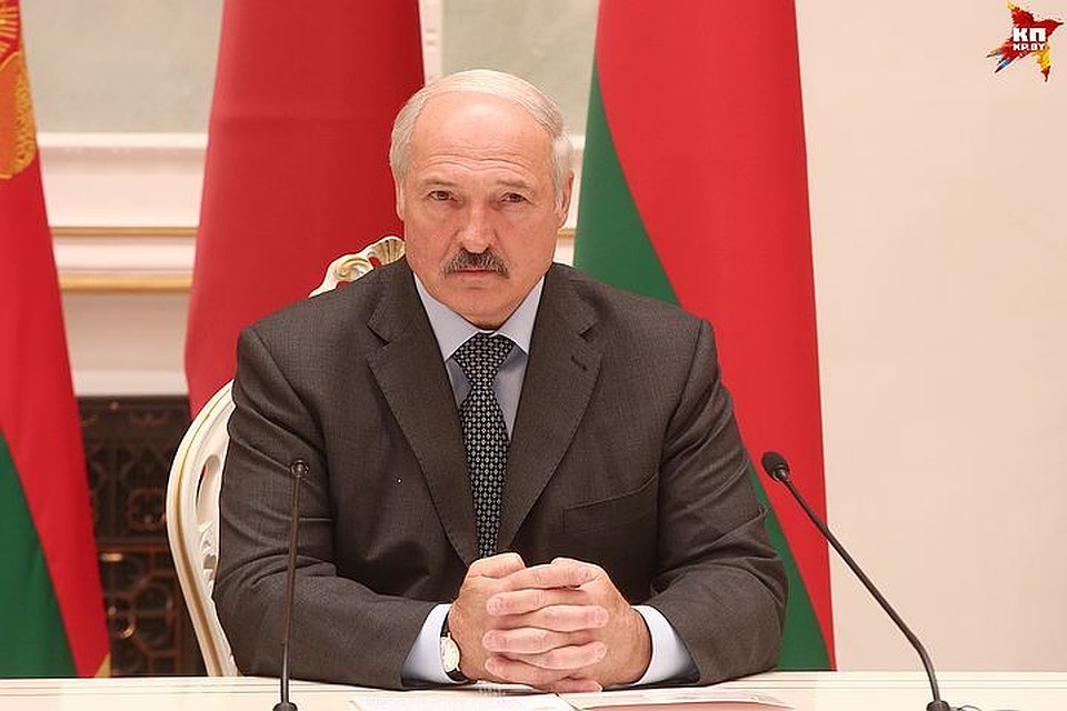 Лукашенко назвал другом президента Узбекистана.