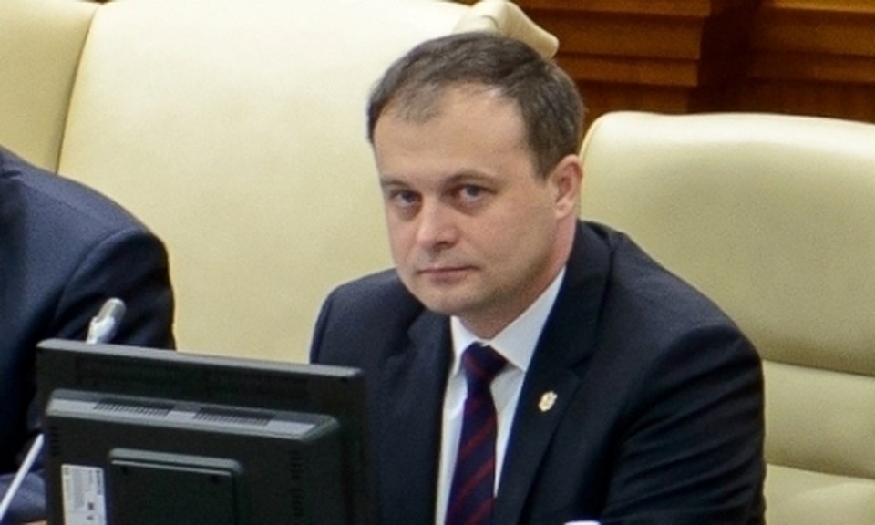 Андриан Канду уверен, что время все расставит на свои места.