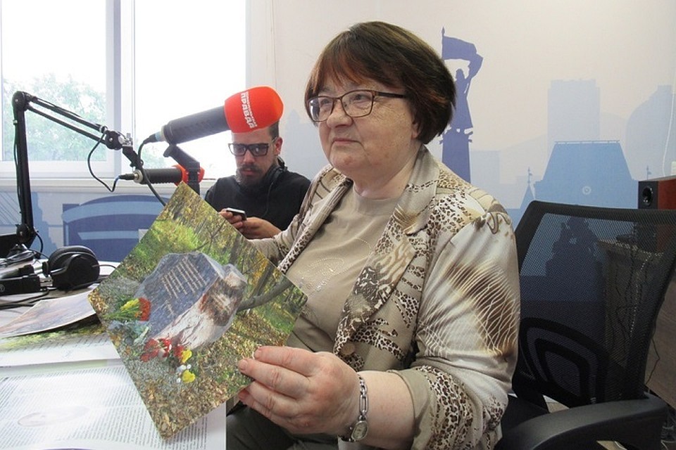 В эфире радио "Комсомольская правда" - Приморье" Нелли Мизь рассказала о своей новой книге