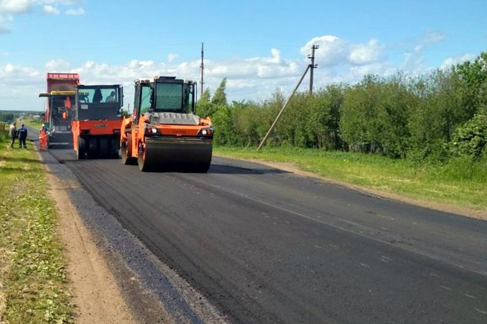 Начался ремонт дороги в деревне Башарово. Фото: admkirov.ru