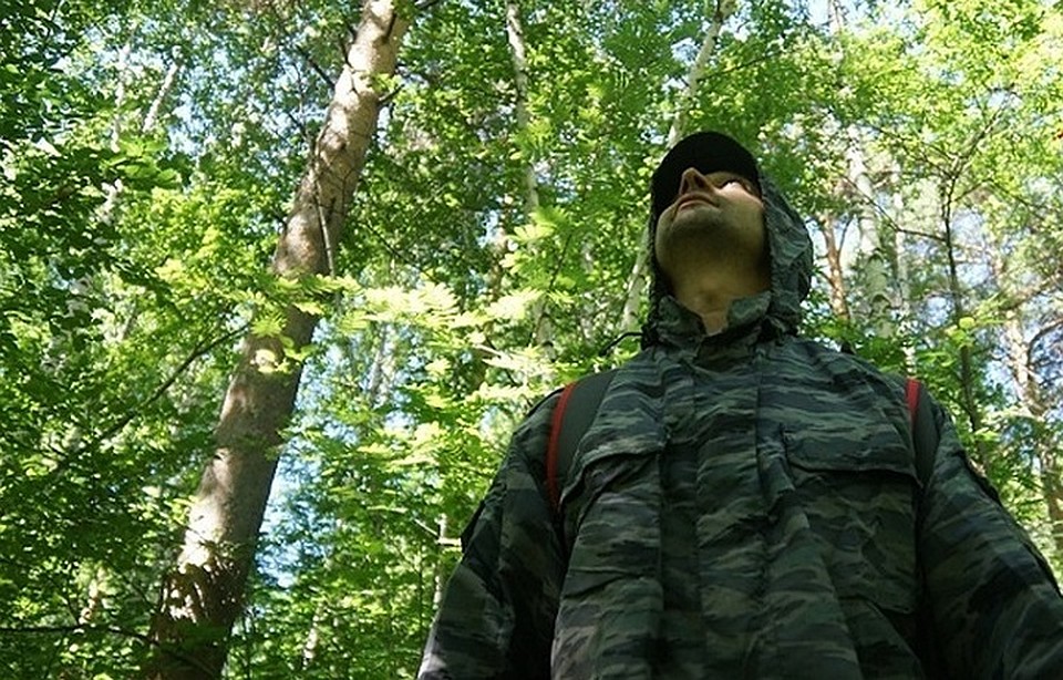 Увлекшись полезным делом, мужчина не заметил, как потерял дорогу