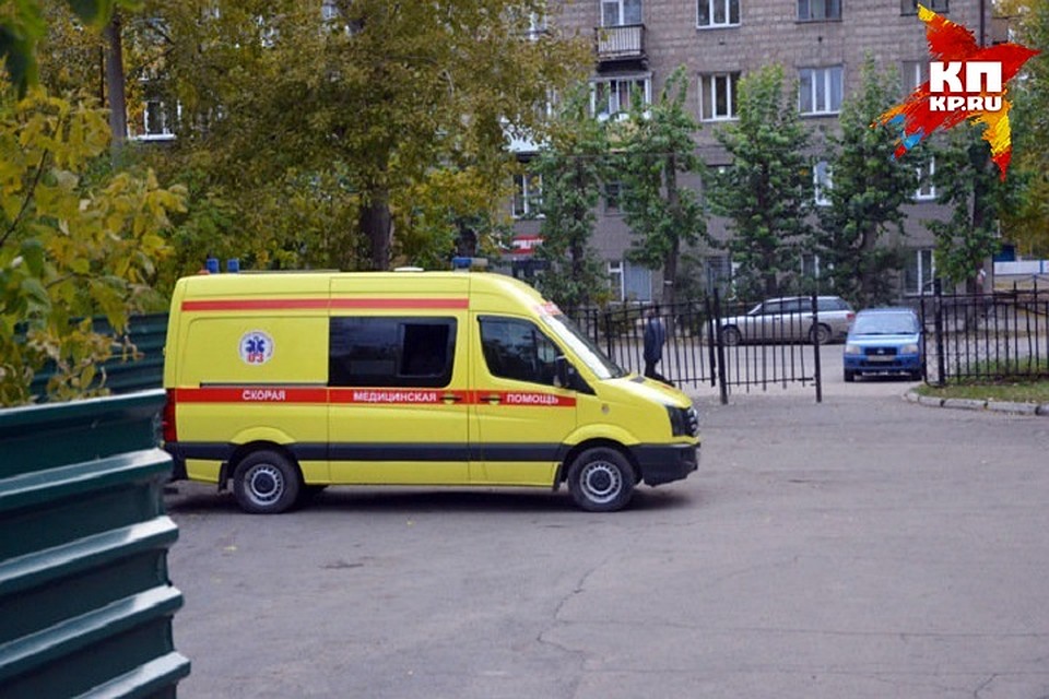 По данным «Комсомольской правды», причиной смерти может быть тромб в легком.
