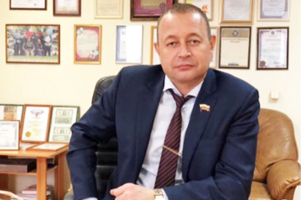Глава Жуковского района Владимир Шуравко требует опровержения информации, которая опорочила его честь, достоинство и деловую репутацию.